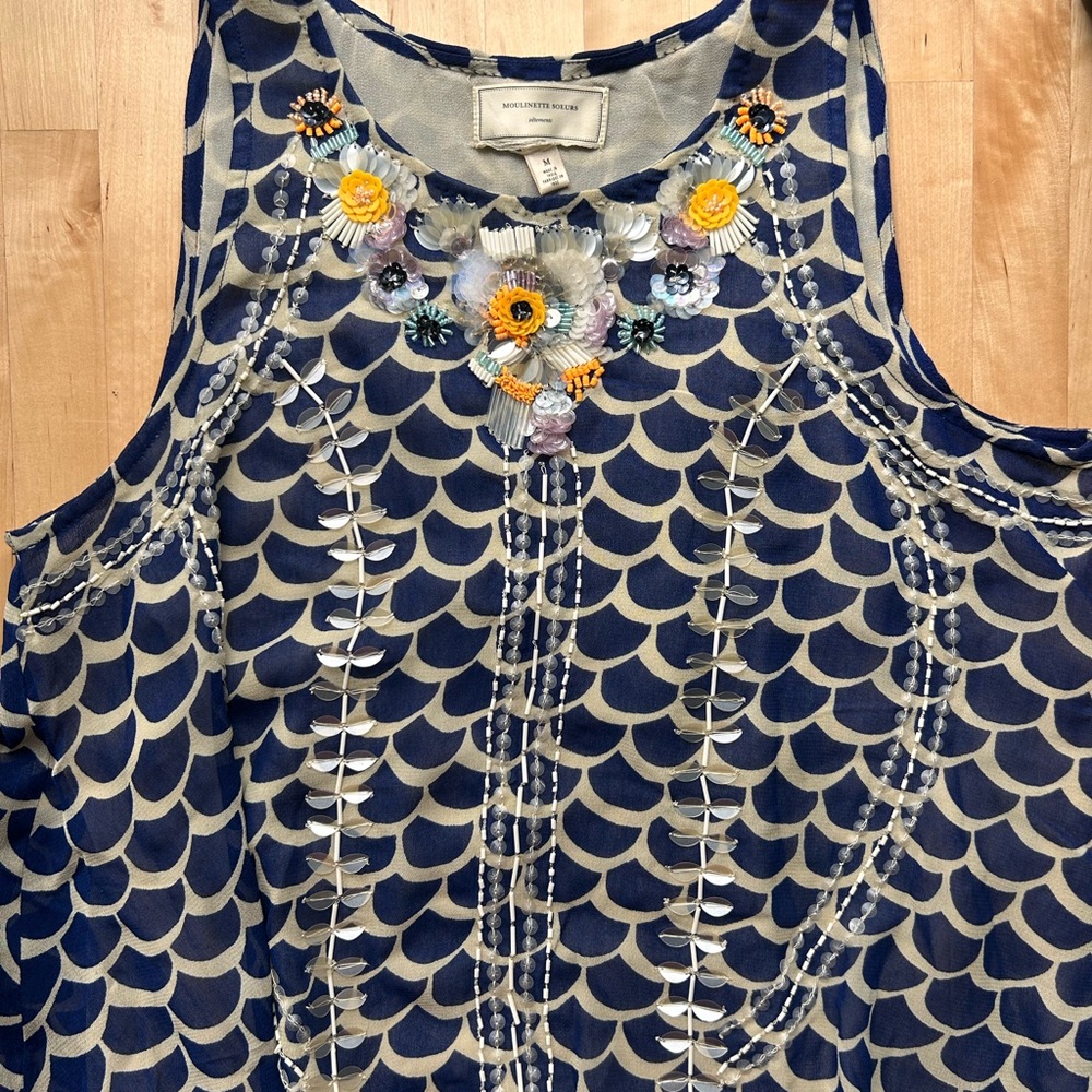 EUC! Anthro top with Floral Embroidery